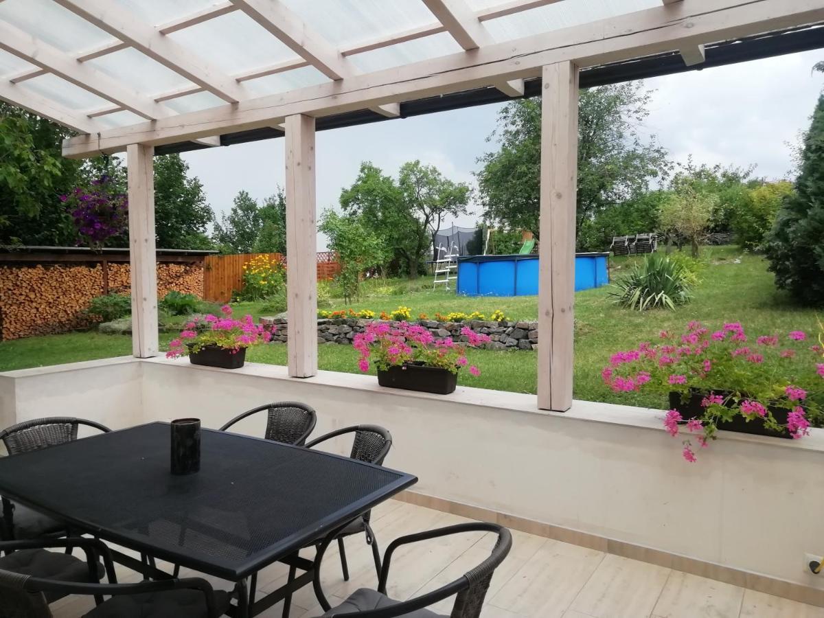 Apartment Techov Бланско Екстериор снимка