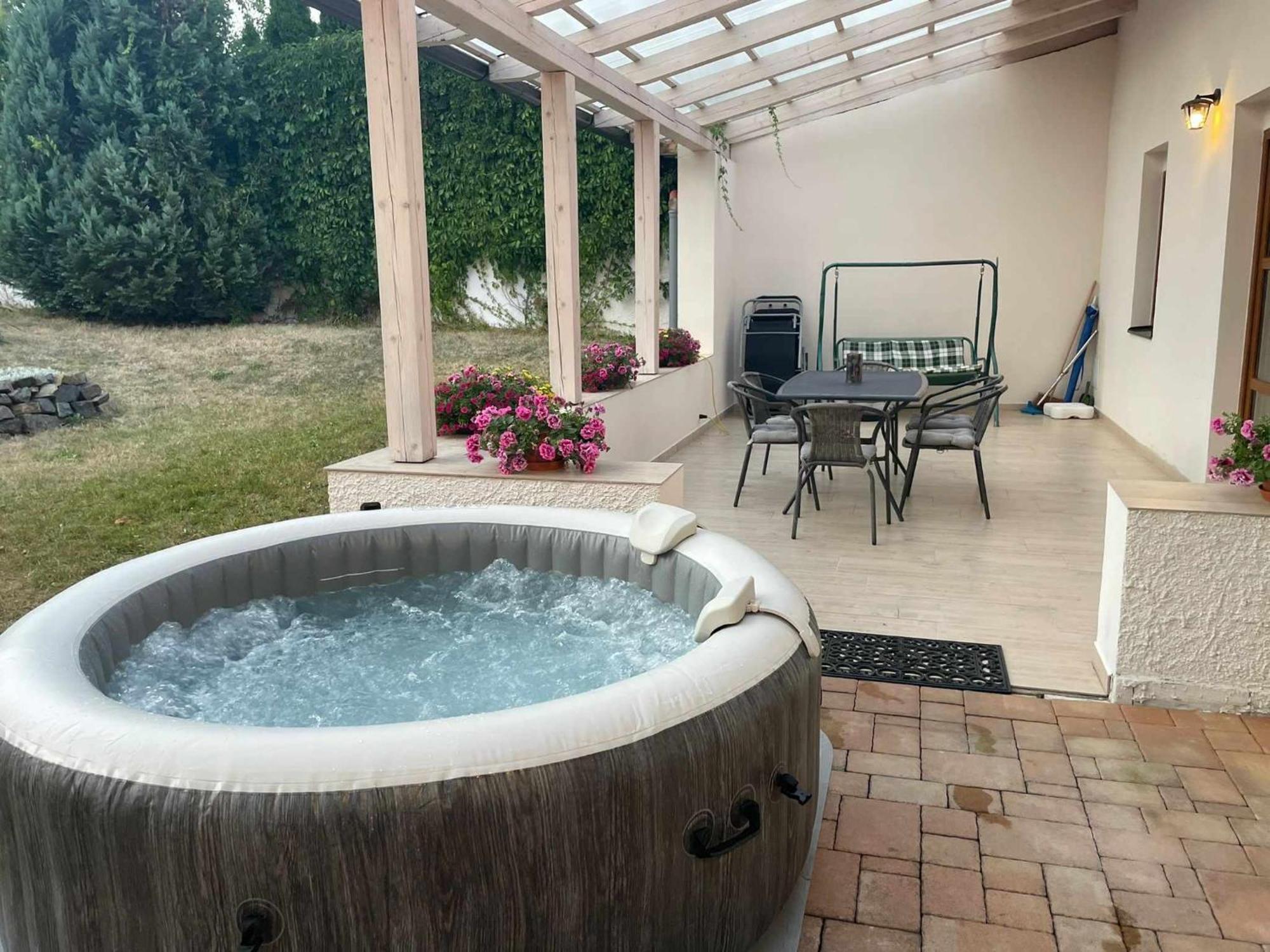 Apartment Techov Бланско Екстериор снимка